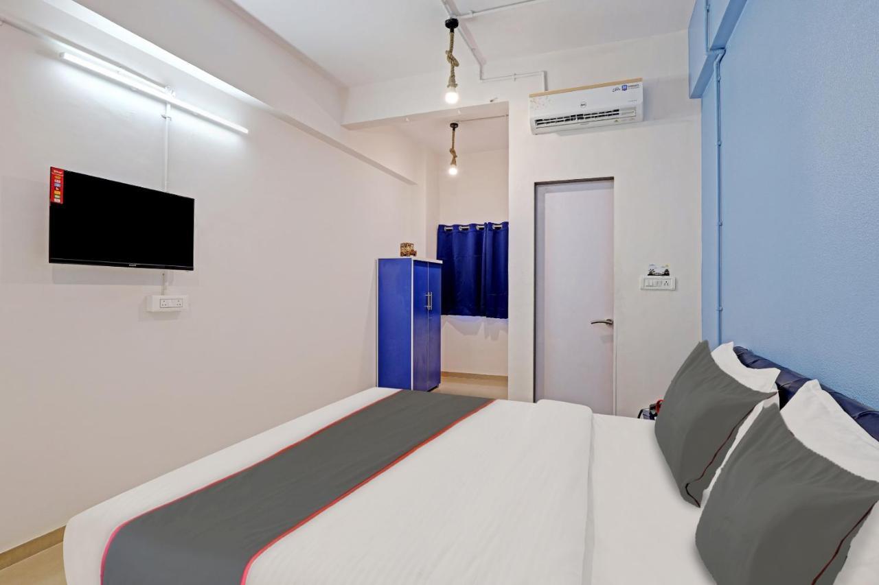 Hotel Solitaire, Best Luxurious Hotel Ac Rooms In Surat Zewnętrze zdjęcie