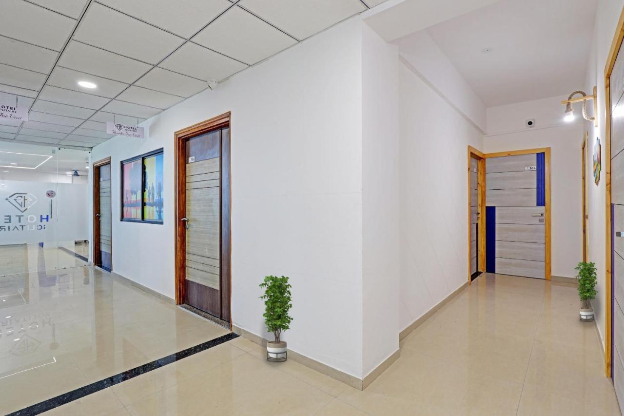 Hotel Solitaire, Best Luxurious Hotel Ac Rooms In Surat Zewnętrze zdjęcie