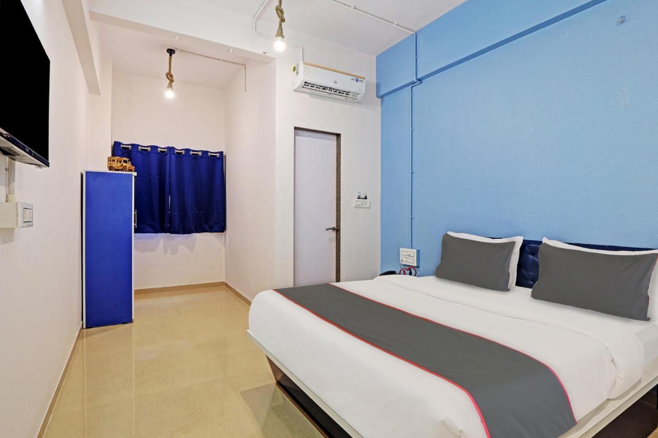 Hotel Solitaire, Best Luxurious Hotel Ac Rooms In Surat Zewnętrze zdjęcie